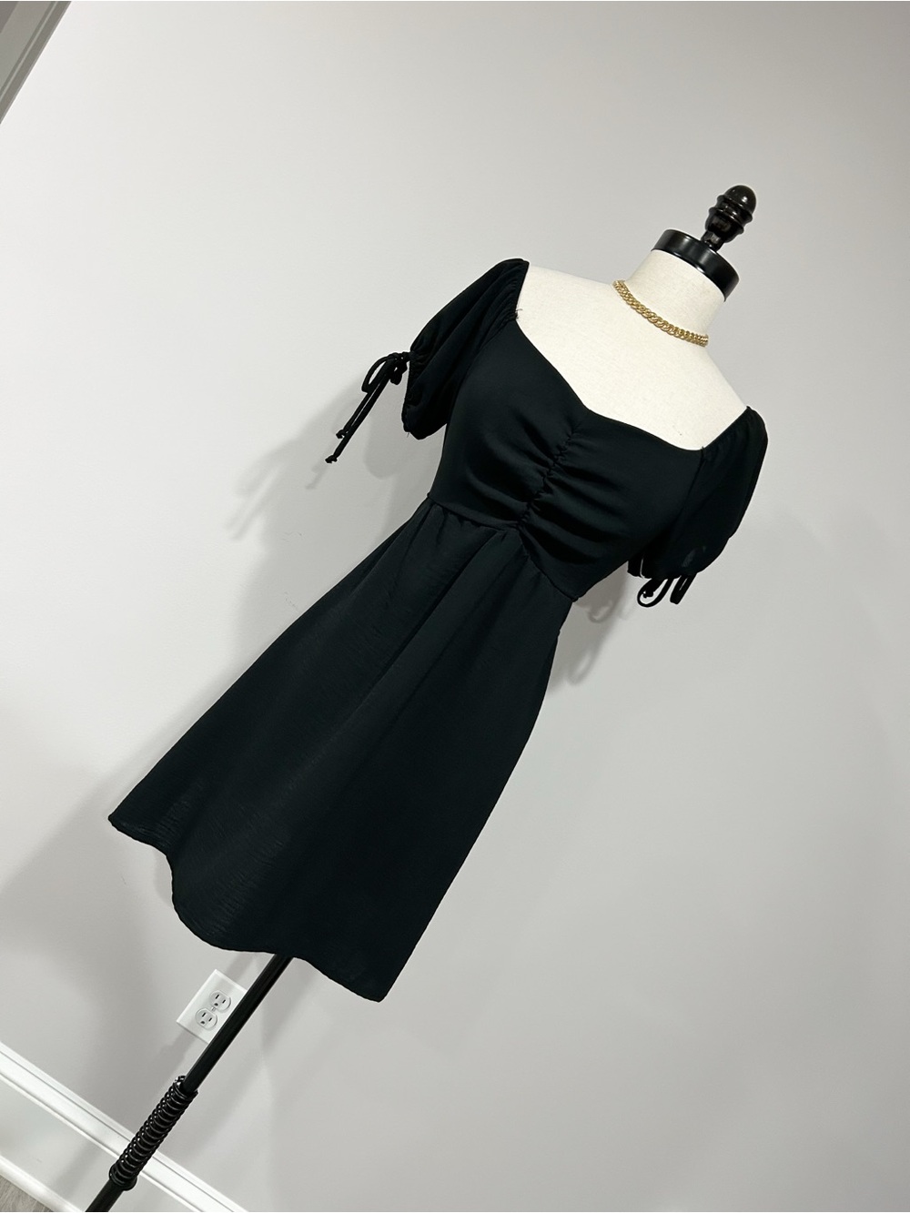 Altar'd State Black Puff-Sleeve Sweetheart Mini Dress